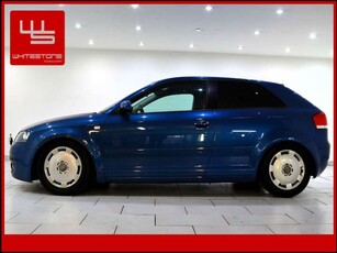 Audi A31.6 Attraction**120 Tkm** **Tüv neu**Klimaaut