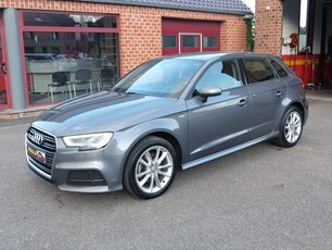 Audi A31.6 TDi S LINE