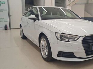 Audi A3III 2016 Sportback - A3 Sportback 30 1.6 tdi Busin