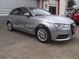 Audi A3Sportback Automatik, Navi, LED