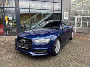 Audi A4Lim. S line*Sportpaket*plus quattro*Shz*Top