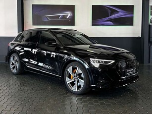 Audi e-tron55 Q*S LINE AUDI BLACKEDITION*NEUWERTIG*