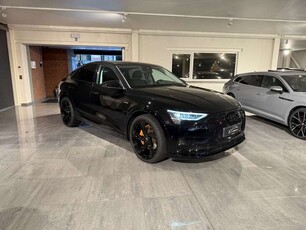 Audi e-tronSPORTBACK 313pk * S-LINE * FULL BLACK PACK * 22