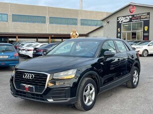 Audi Q230 TDI S tronic Admired