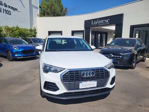 Audi Q335 2.0 tdi Business s-tronic