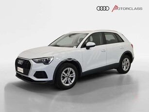 Audi Q335 2.0 tdi business s tronic