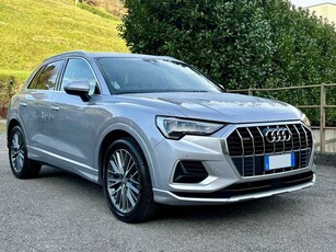 Audi Q3Q3 tfsi S line 4x4 quattro s-tronic