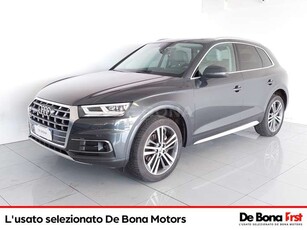 Audi Q540 2.0 tdi mhev business sport quattro 204cv s-tro