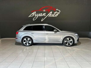 Audi Q73.0 tdi S line quattro tiptronic 7 POSTI