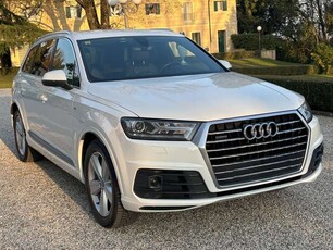 Audi Q750 3.0 TDI MHEV Sport Plus quattro 7p tiptronic