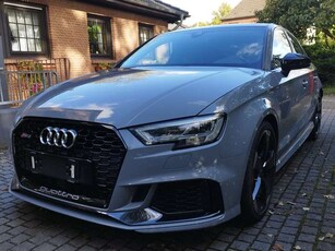 Audi RS3Limousine S tronic Ohne OPF!!! Vollausstattung