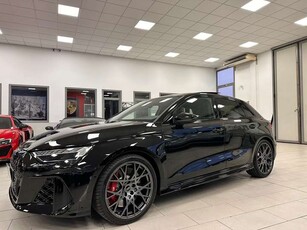 Audi RS3NEW RS3 SPORTBACK2.5TFSI QUATTRO