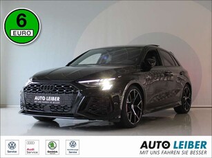 Audi RS3Sportback Pano/B&O/HUD/280km/h Sportpaket Navi