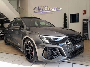 Audi RS3Sportback quattro S tronic 294kW