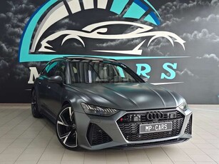 Audi RS64.0 V8 TFSI Quattro Tiptronic