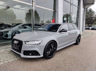 Audi RS6Avant *v/max. 305 km/h*