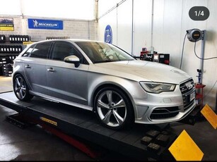 Audi S32.0 tfsi quattro s-tronic