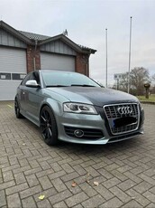 Audi S32.0 TFSI quattro S Tronic TÜV NEU bis 12/2026