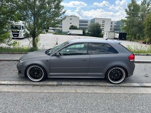 Audi S3A3 S3 2,0 T quattro