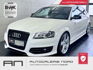 Audi S3quattro Audi-Exclusive Schalensitze+e.SHD+BOSE