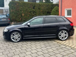 Audi S3S tronic