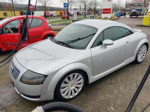 Audi TT1.8 5V Turbo