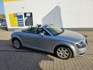 Audi TT1.8 T Roadster (120kW), elektr. Dach _