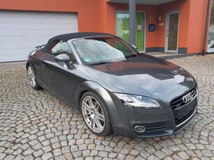 Audi TT2.0 TDI Roadster quattro