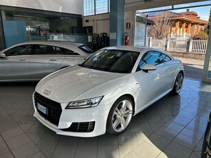 Audi TTTT Coupe 2.0 tfsi S line