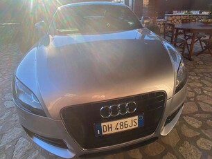 Audi TTTT Coupe 2.0 tfsi s-tronic