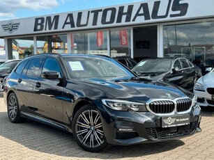 BMW 330e Touring SPORT-AUTOMATIC