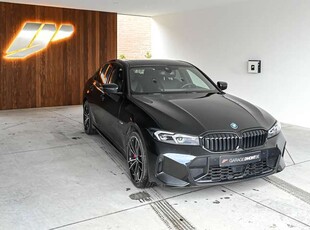 BMW 330e,Facelift,Mpack PRO,Camera,Open dak,Head-up,HK