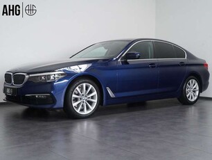 BMW 520i Lim. PDC/LED/NAVI/KAMERA/LM18