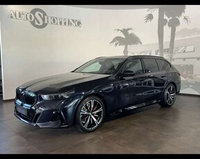 BMW 520Serie 5(G30/31/F90) 520d 48V xDrive Touring Msport