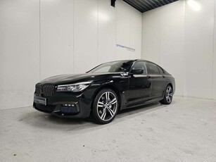 BMW 740e iPerformance M-Pack - GPS - Topstaat!