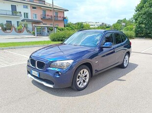 BMW X1xDrive18d*Automatik*Pelle*Xenon*Sensori