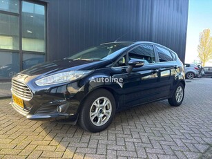 Продавам хечбек Ford Fiesta на търг