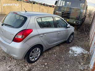 Hyundai i20 1.2 на части хюндай и 20 на части в Автомобили и джипове в гр. Добрич