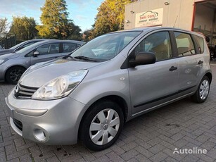 Продавам миниван Nissan Note на търг