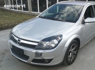 на части Opel Astra 1,9 CDTI в Автомобили и джипове в с. Шереметя