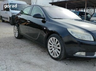 Opel Insignia 2.0CDTi 160 кс на части в Автомобили и джипове в гр. Варна