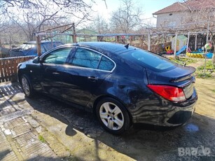 Opel Insignia ecoflex на части в Автомобили и джипове в гр. Плевен