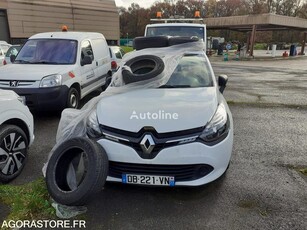 Продавам хечбек Renault CLIO на търг