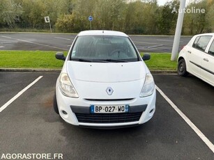 Продавам хечбек Renault CLIO на търг