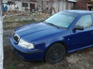 Шкода Октавия/Skoda Octavia-На части в Автомобили и джипове в гр. Севлиево