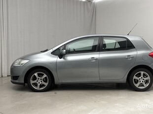 Продавам хечбек Toyota Auris на търг