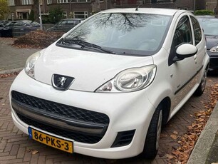 Peugeot 107107 1.0-12V Millesim 200