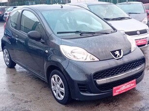 Peugeot 1071.0i Trendy