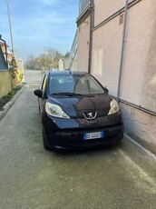 Peugeot 1075p 1.0 12v Desir