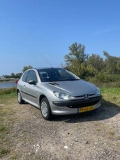 Peugeot 2061.4 WEINIG KM - 14 MND APK - NIEUWE DISTRIBUTIE